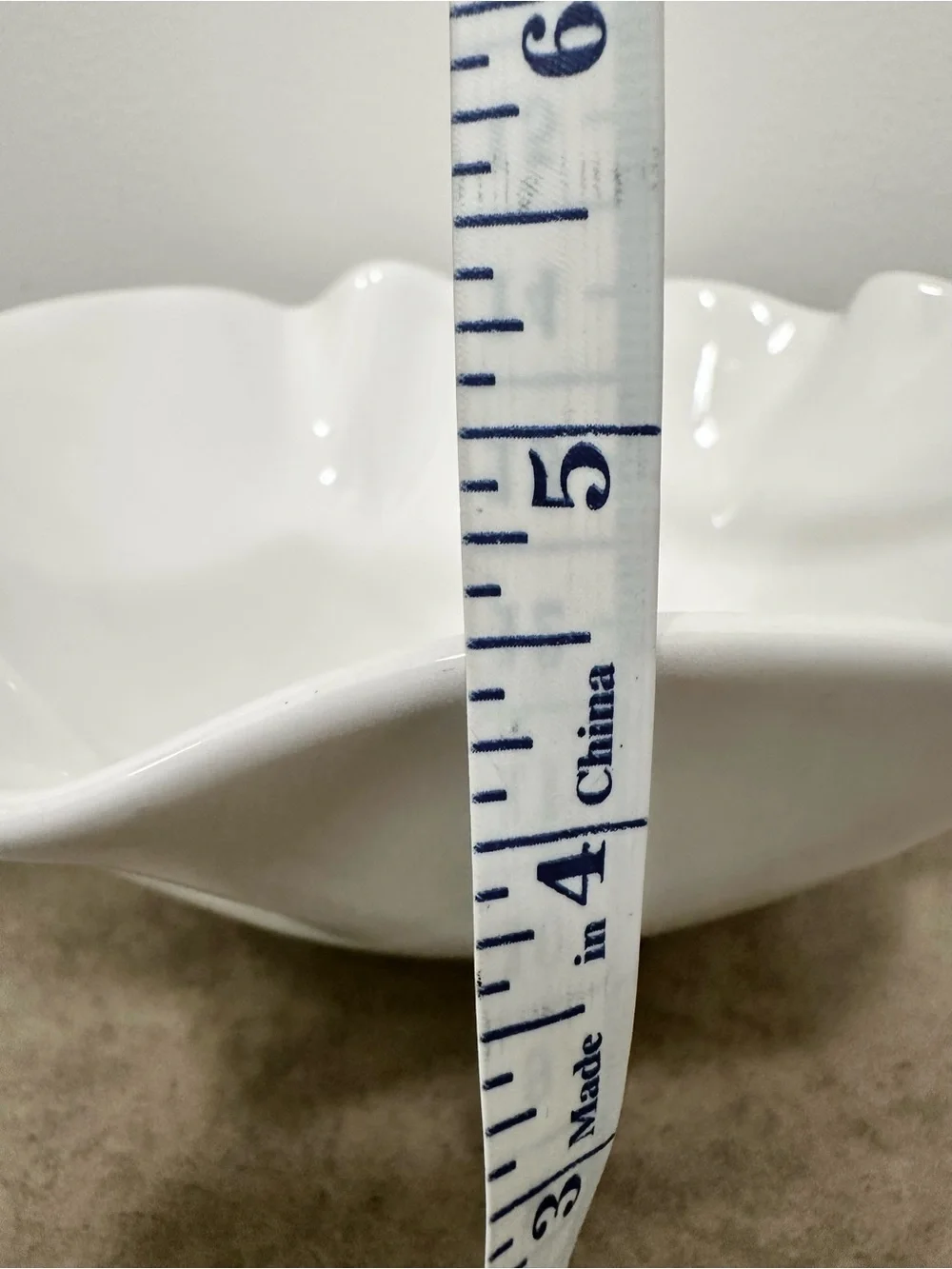 White Ceramic Scalloped Serving Bowl Wavy Elegant Home Dining Large 11” x 4.5”